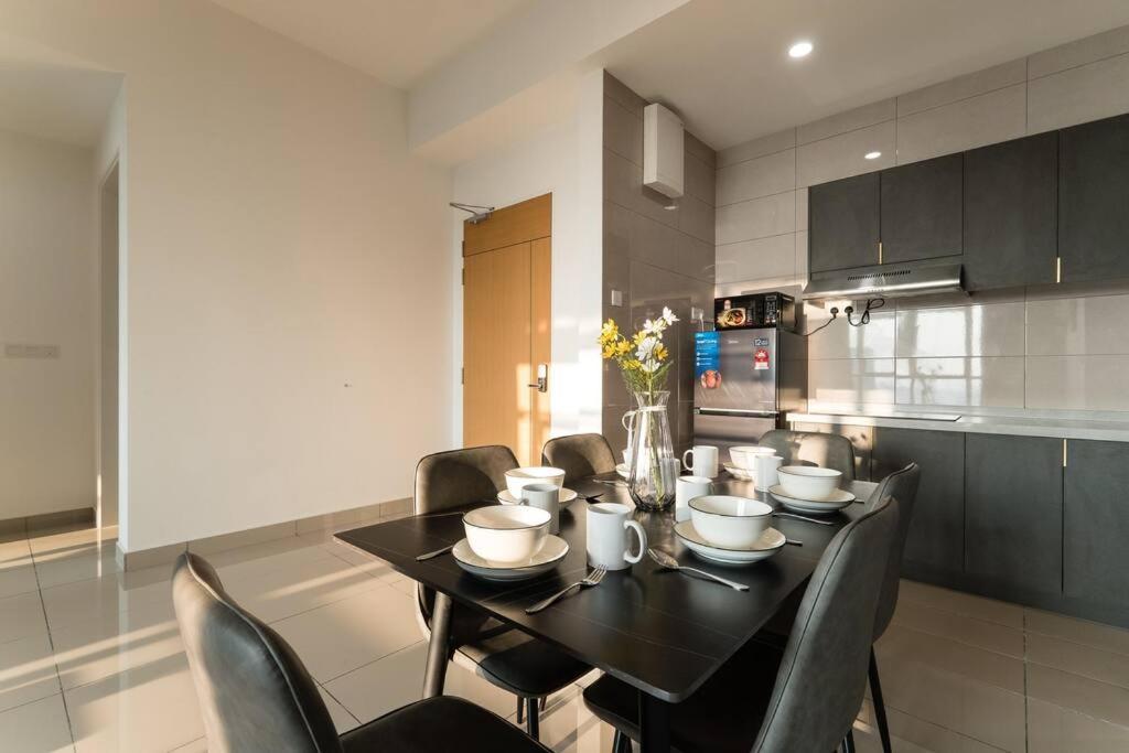 Conezion Residence Putrajaya 3Br6Pax Ioi City Mall Экстерьер фото